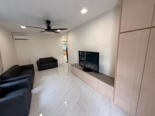 Kolombong Corner Single Storey Newly Reno with big car porch for Rent 1