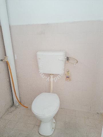 JALAN TELUK SISEK First Floor Office Space 2
