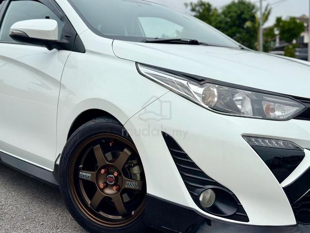 Toyota Yaris 1.5 E FULLSERVICE TOYOTA 2020 - 2