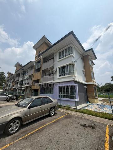Apartment Sri Rinching, Semenyih, Selangor 1