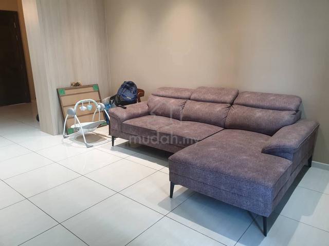 Queens Residences Q1 @ Queens Waterfront 1