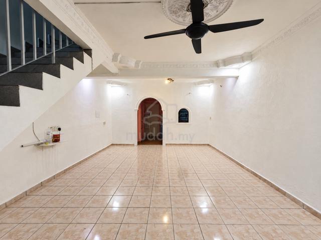 [RENOVATED!] 2 Sty Terrace House Tmn Kota Masai Jln Duku Pasir Gudang 1