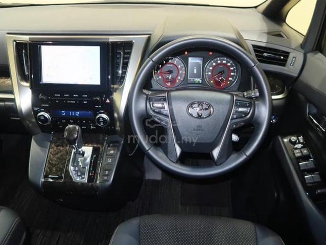 2022 Toyota VELLFIRE 2.5 ZA GOLDEN EYE (A) 4 DOOR - 5
