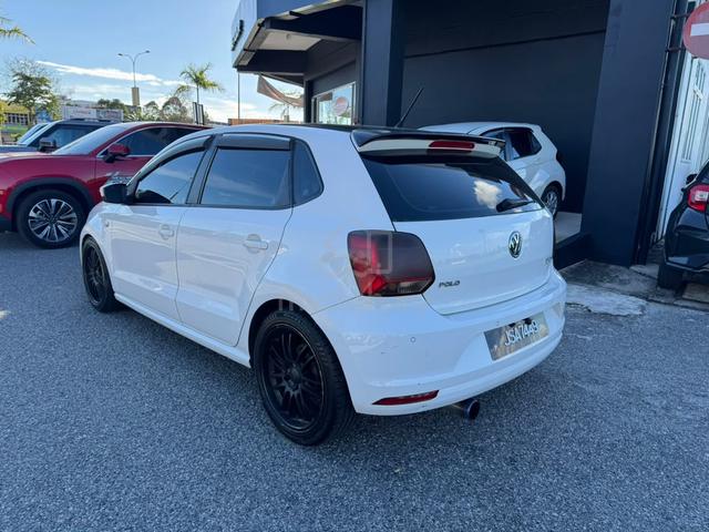 2017 Volkswagen POLO 1.6 (CKD) FACELIFT (A) - 5