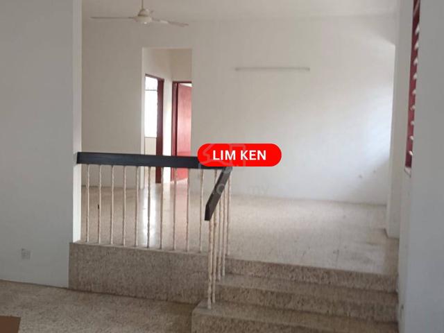 Jalan Bunga Raya 2-Storey Terrace House, Gelugor (nice location) 1