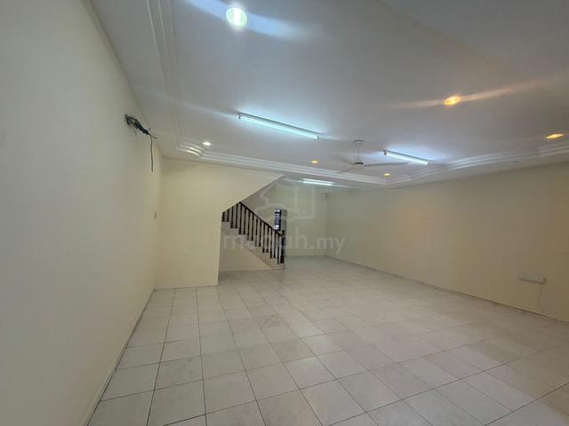 ‼️For Rent‼️笨珍Pontian🏡双层排楼出租 1