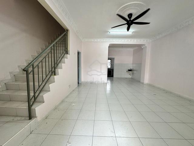 Bukit Indah 8th Avenue 2 Storey 20x70 Basic Renovated Unblock View G&G 1