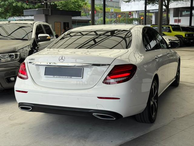 2020 Mercedes Benz E200 2.0 SPORTSTYLE 39K KM F/SE - 4