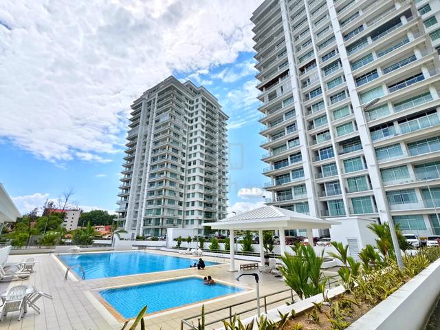 Bay Resort Condominium 1