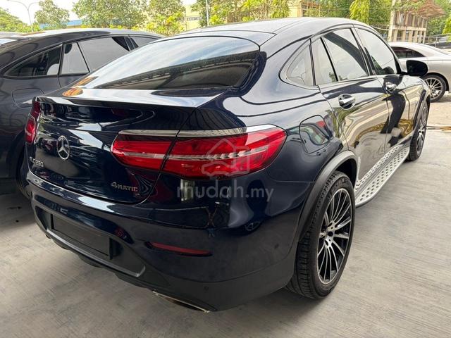 2017 Mercedes Benz GLC250 4MATIC COUPE AMG LINE - 4