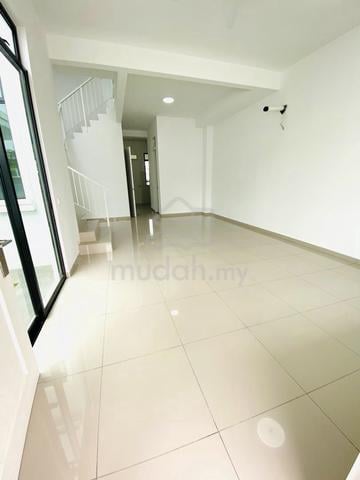ECO TROPIC Low Deposit / 3 Bed 2 Bath / Near MMHE / 1