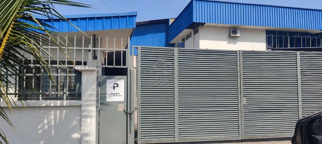 Factory AT Cheras Jaya Industrial Area For RENT Only !!! 1