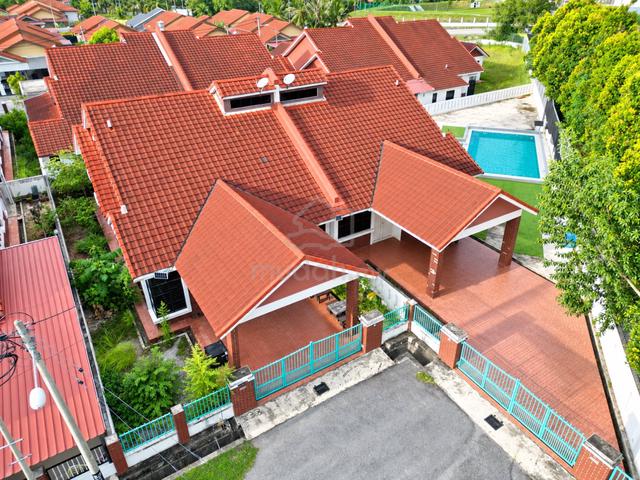Ambangan Heights 1 Stry Semi-D Endlot With Swimming Pool For Rent 1