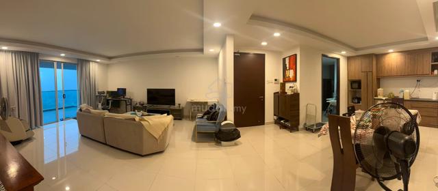 The Bay Residences 1