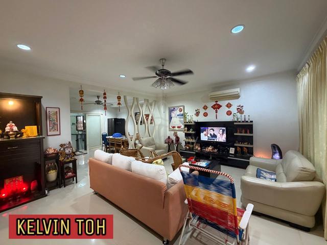 2 STOREY TERRACE LA 1300sf FULLY RENOVATED EXTENDED CONCRETE FLOOR 1