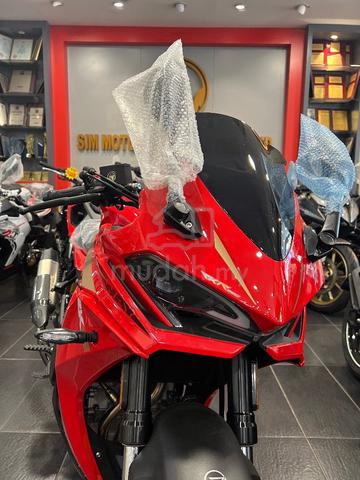 Carousel Image