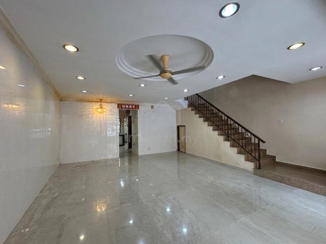 3sty Taman Minang Ria, Tun Hussein Onn Cheras 1