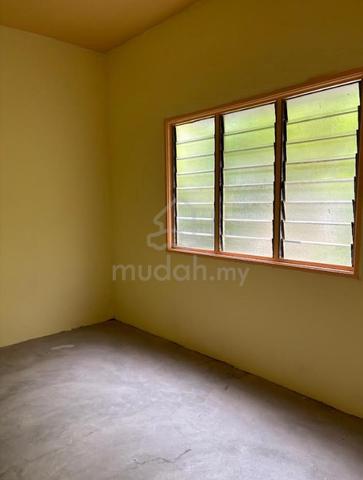 Sri Dahlia Apartment 1