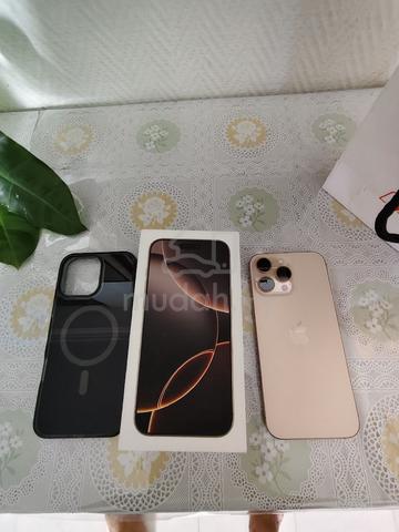 iphone 16 promax 256gb - photo 2 of 6