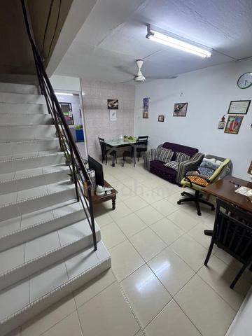 Johor Jaya / Full Loan / 770sqft / 2Bed 1Bath / Fully Extend / Freehol 1