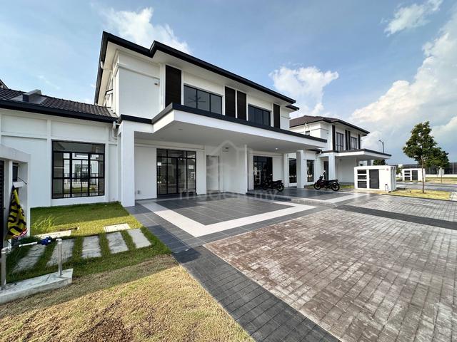 BRAND NEW 2 Storey Garden Home Norton Garden Eco Grandeur 1
