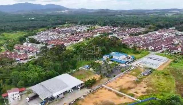 1 Acre Converted Residential Land Taman Utama, Pekan Nanas, Pontian 1