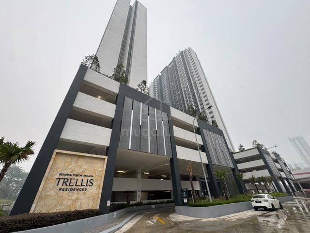 Trellis Residences 1