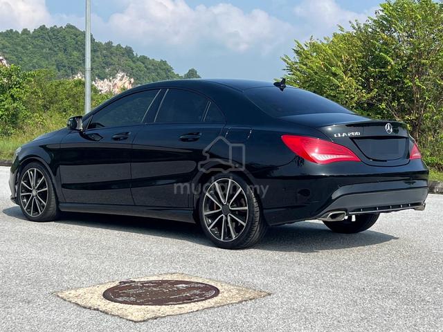 2015 Mercedes Benz CLA200 (CBU) Local - PREMIUM - 3