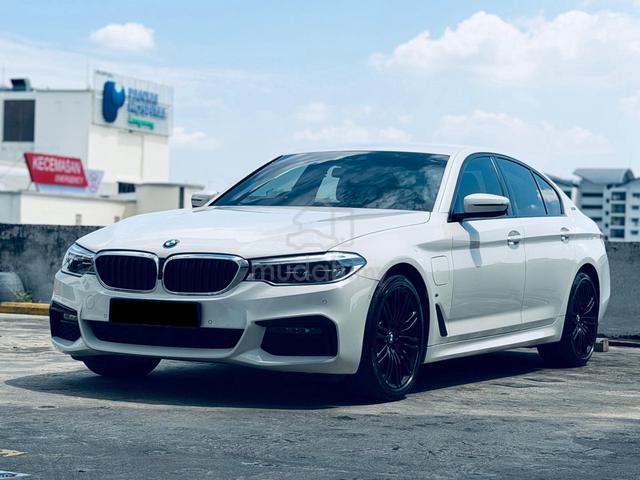2020 BMW 530e 2.0 M SPORT Apple Carplay Warnty2028 - 1