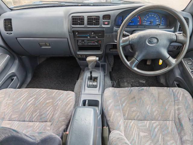 2003 Toyota HILUX 2.5 SR TURBO MY03 KDN190 (A) - 2