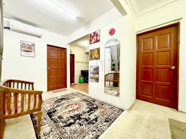 FULLY FURNISHED Bilik Sewa PEREMPUAN Townhouse GF Taman Kajang Utama 1
