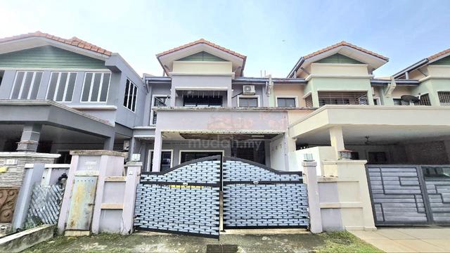 Double Storey Superlink House Seksyen 4 Prima Saujana Kajang For Sale 1