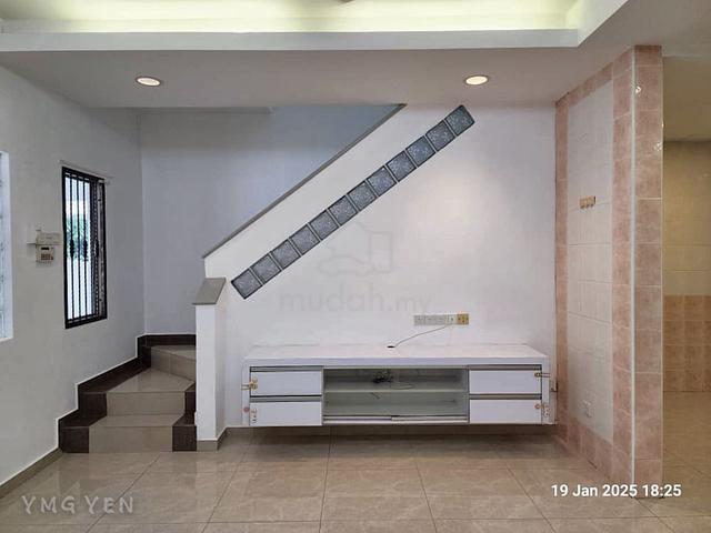 Partially Furnished!! 18x65 4R3B Setia Impian 3 2Sty House Setia Alam 1