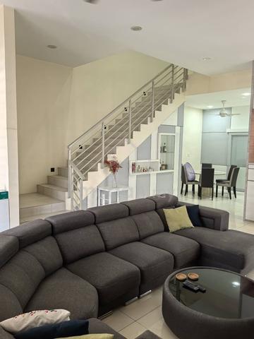 Villa Raintree 1 2-stry Semi-D For Sale 1