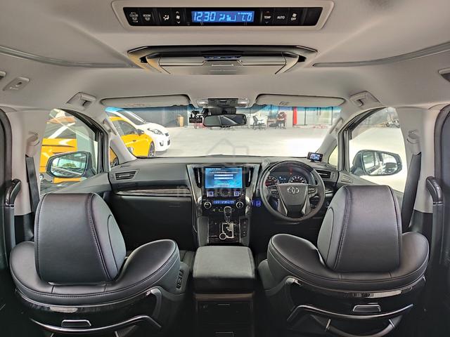 2019-REGISTER2022 Toyota VELLFIRE 2.5 ZG (A) - 3