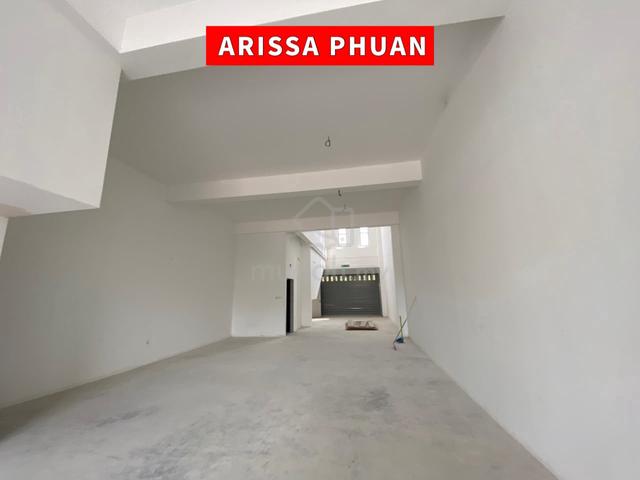 Ground Floor Commercial Shop Lot 3000sf Main Road Bayan Lepas air port 1