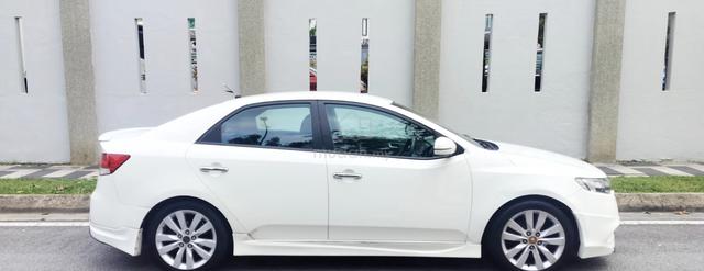 KIA Naza FORTE 1.6(A)SX PREMIUM SPORTY EDITION - 3