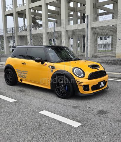 Mini COOPER 1.6 (A) TURBO R56 JCW BODYPART - 2