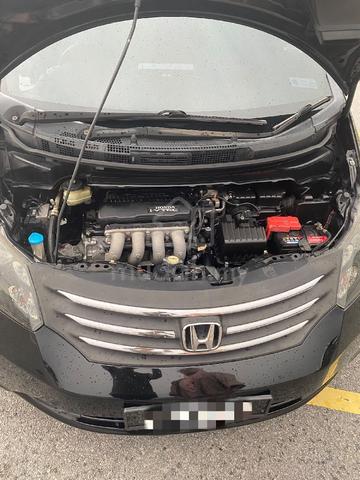 2010 Honda FREED 1.5 E (A) - 5