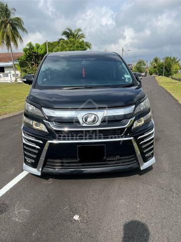 2013 Toyota VELLFIRE 2.4 Z GOLDEN EYES FACELIFT - 1