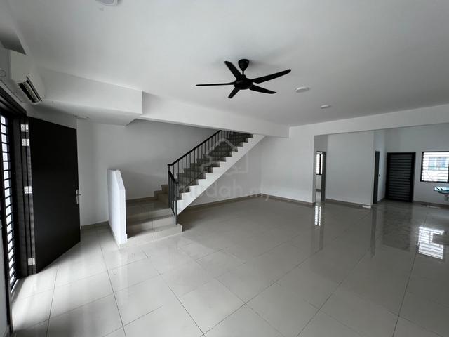 【 Special unit, Phase 2 】 2 Storey House, M Aruna, Saujana Rawang 1