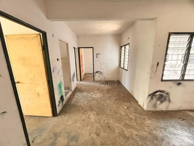 Palma Apartment (Bandar Country Homes) 1