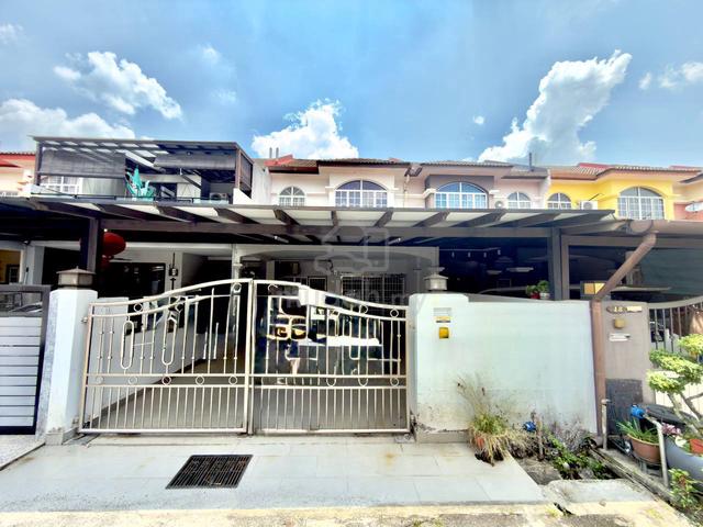 Klang 2 Storey Terrace Jalan Pending Bandar Puteri Klang Selangor 1