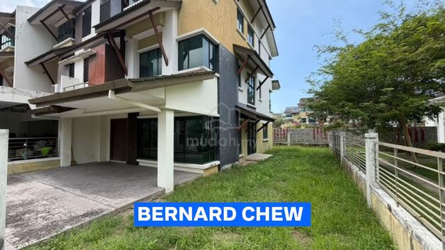 [ Corner Unit Big Compound] Southbay Residence Batu Maung Bayan Lepas 1