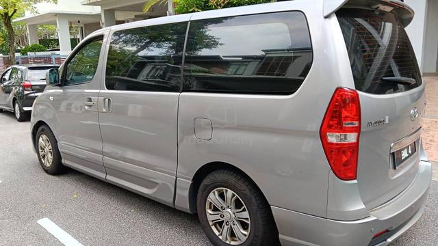 2015 Hyundai GRAND STAREX 2.5 ROYALE (A) - 2