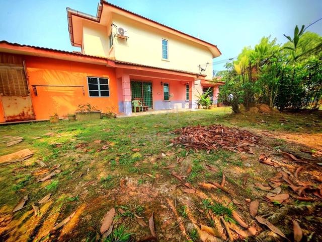 [Corner Lot] Double Storey House Seksyen 6 Bandar Bukit Mahkota bangi 1