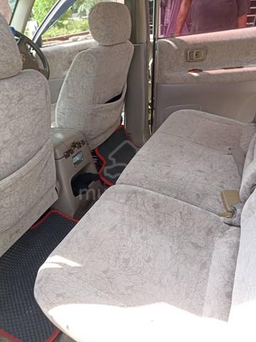 2004 Toyota UNSER 1.8 LGX (M) - 2