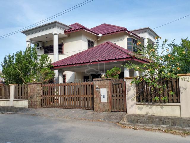 Spacious Fully Furnished Room For Rent in Seri Teruntum 1