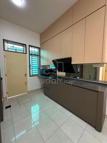 Bandar Putra Kulai/ Piccolo Single Storey/ Partial Furnish/ Gng Kulai 1