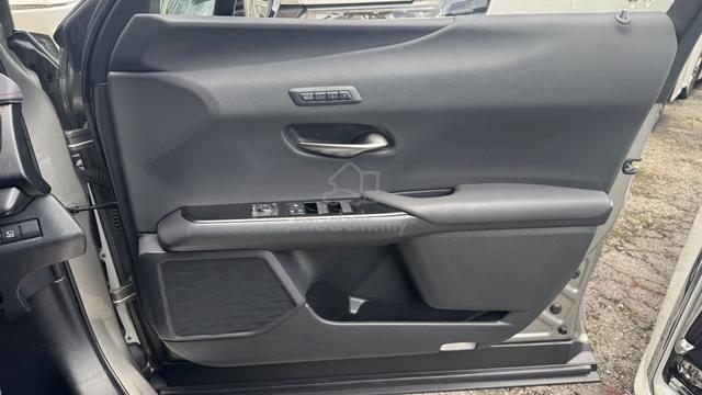 2021 Lexus UX200 2.0  F SPORT - 5